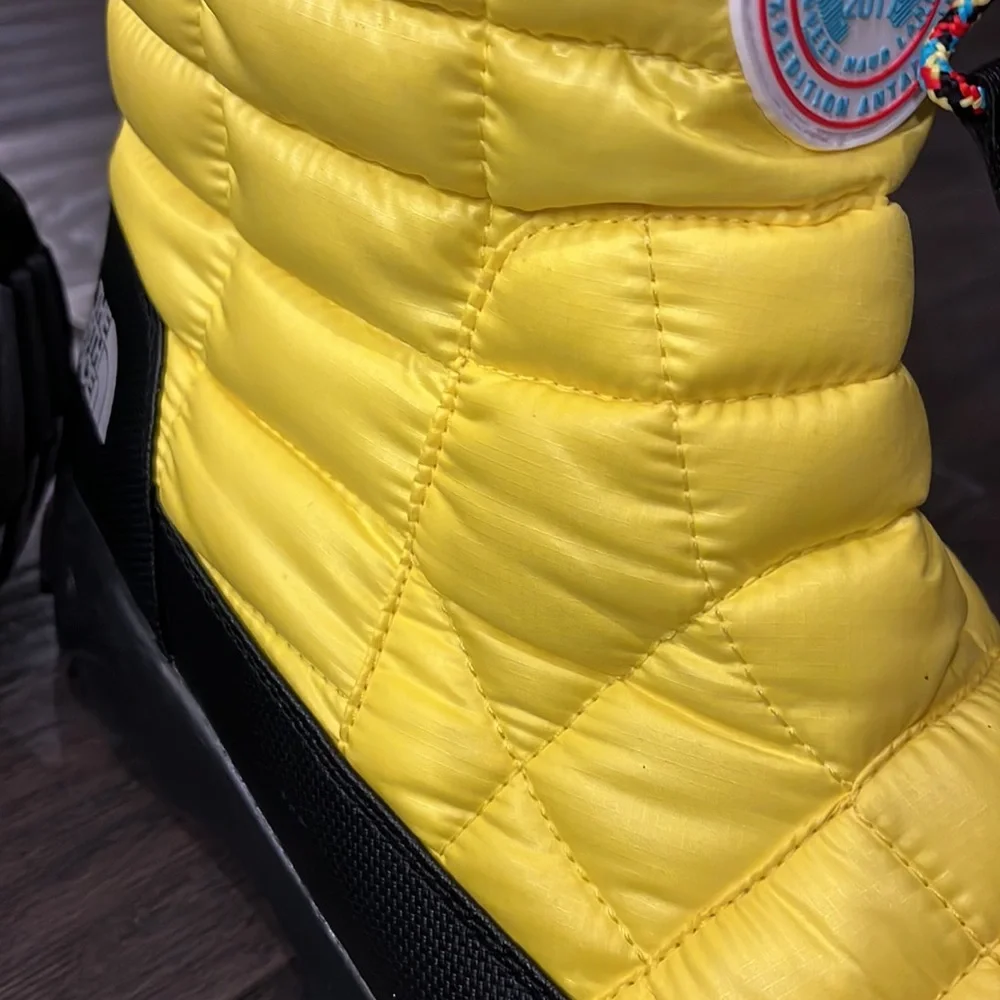 The North Face Yellow and Black Men's Rain & Snow Boots